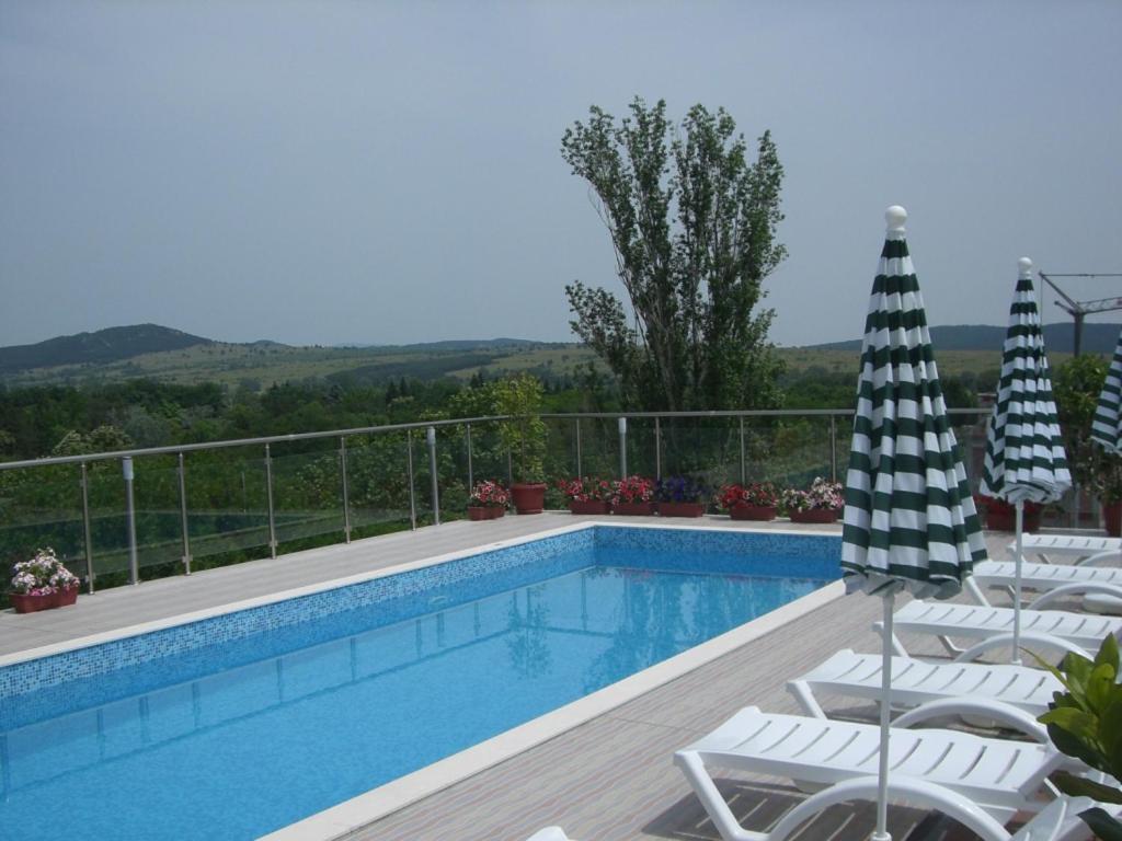 Apartament Fantasy Хисаря Екстериор снимка